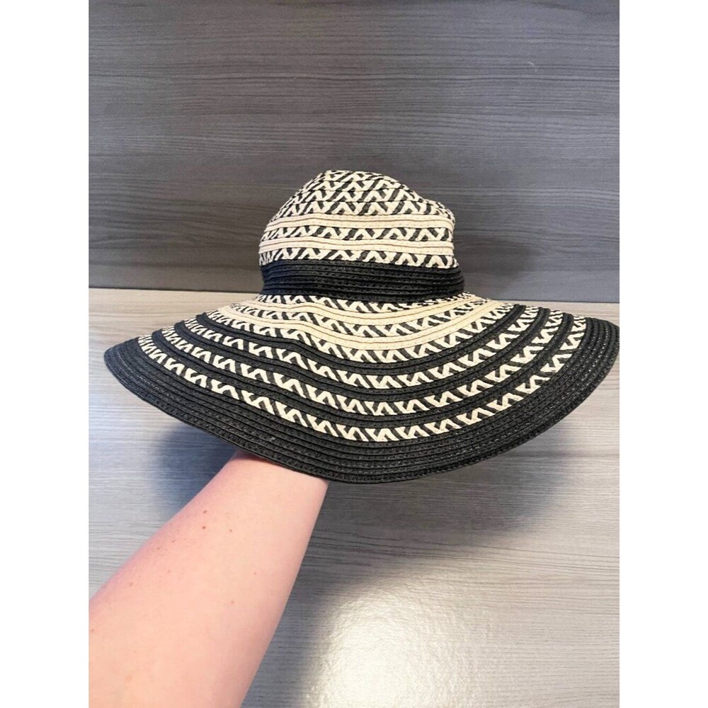 Express Black & Natural Wide Brim Straw Sun Hat Boho Beach Resort One Size